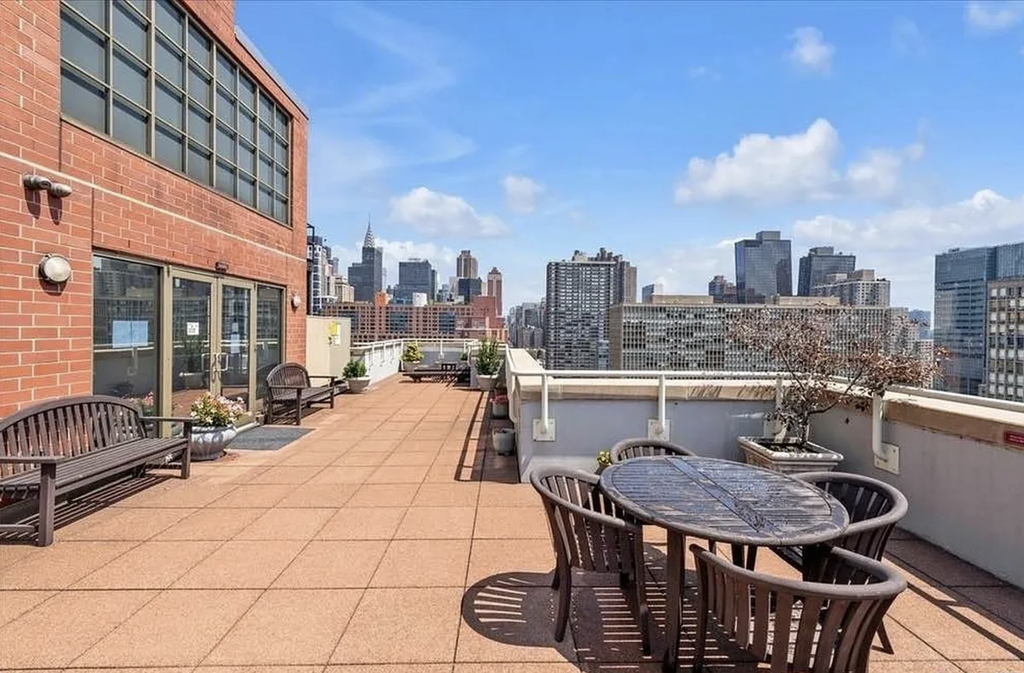 250 East 30th Street, Unit 6D photo 10