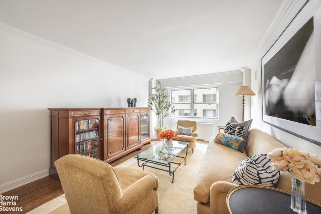 27 East 65th Street, Unit 9DE photo 10