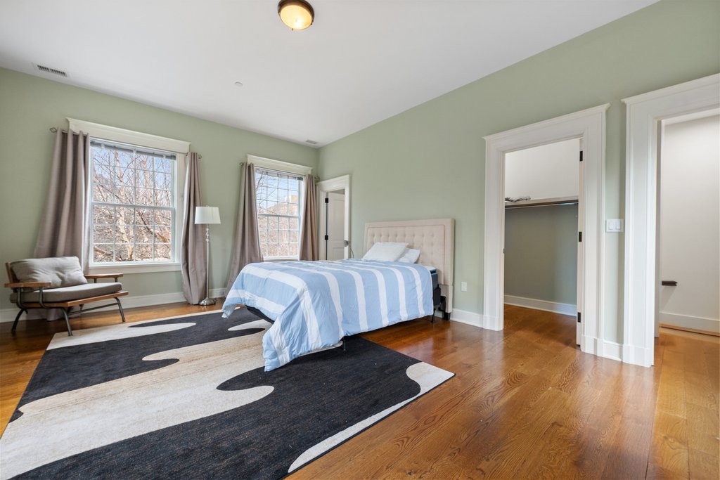 5020 Grosvenor Avenue, Unit 1 photo 25