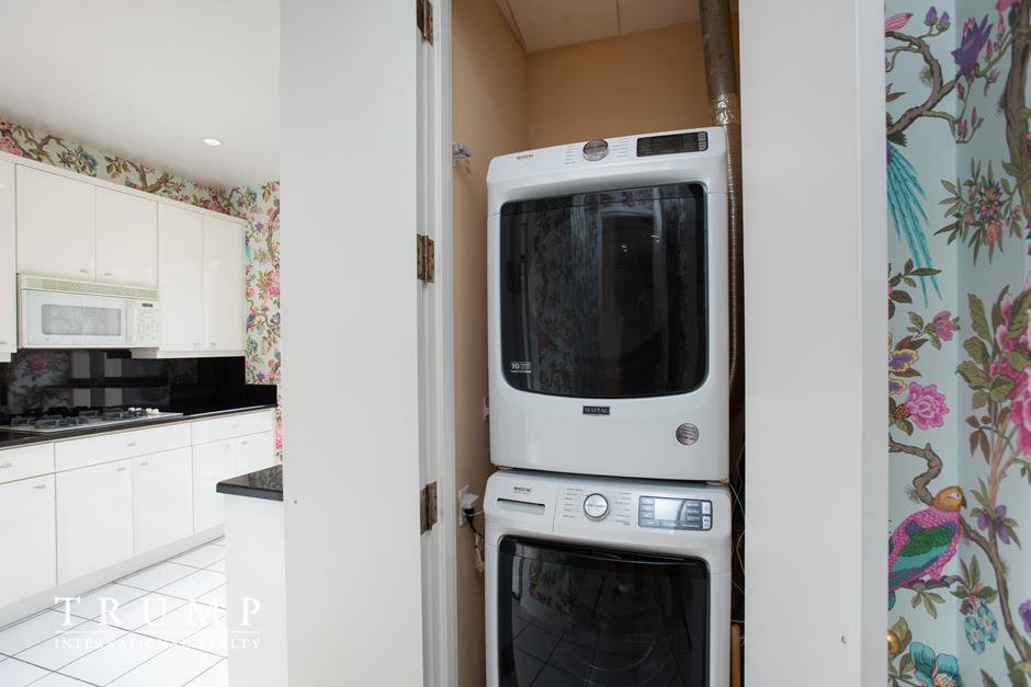 1 Central Park West, Unit 29D photo 9