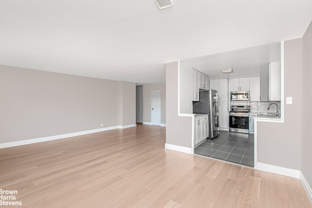 2500 Johnson avenue, Unit 6M photo 3