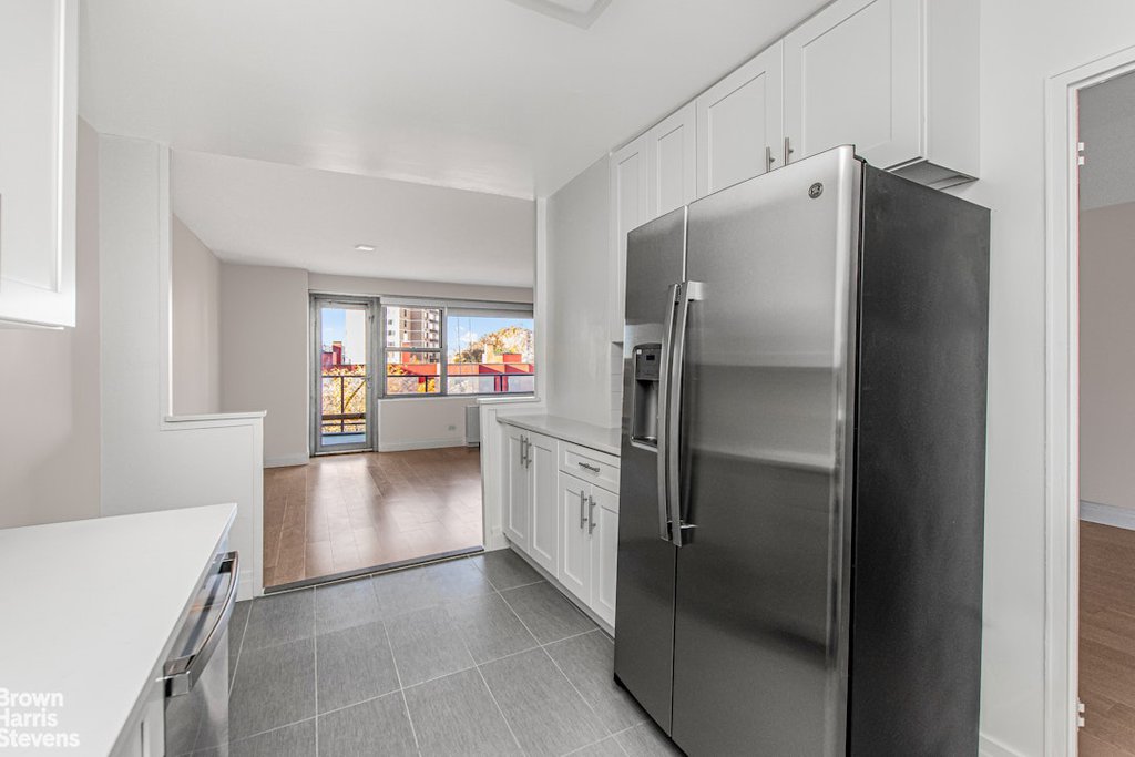 2500 Johnson avenue, Unit 6M photo 4