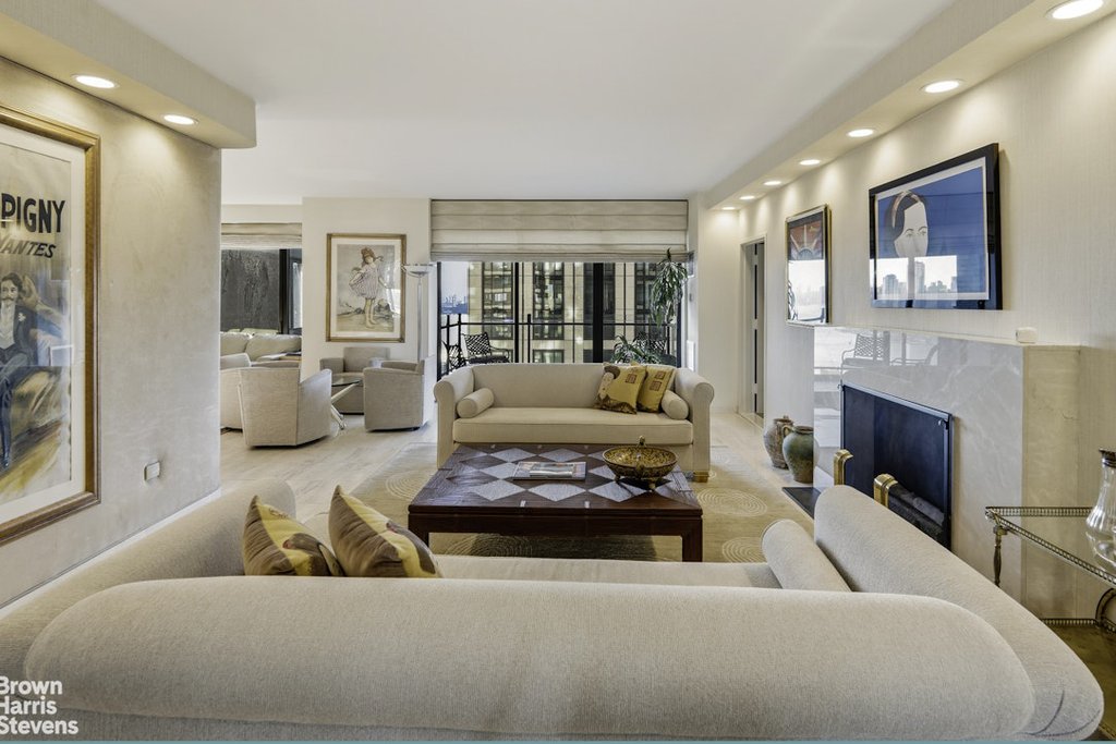 425 East 58th Street, Unit 33D