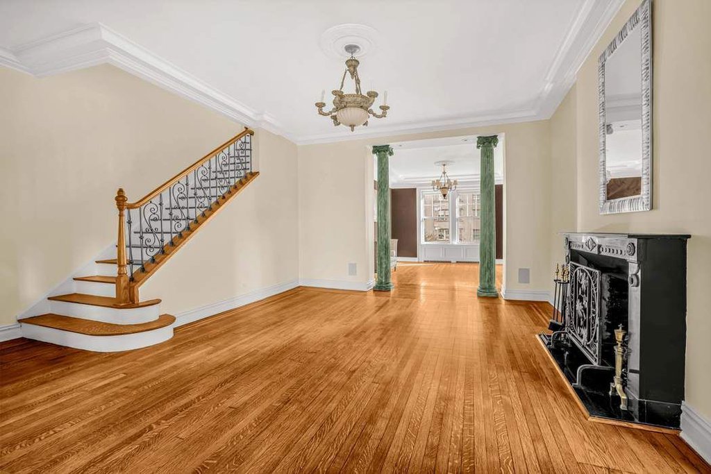 830 Park Avenue, Unit 5/6C photo 2