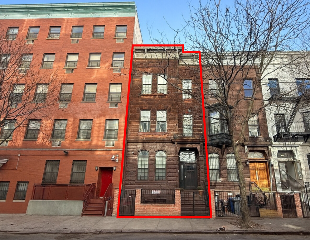 114 West 124th Street