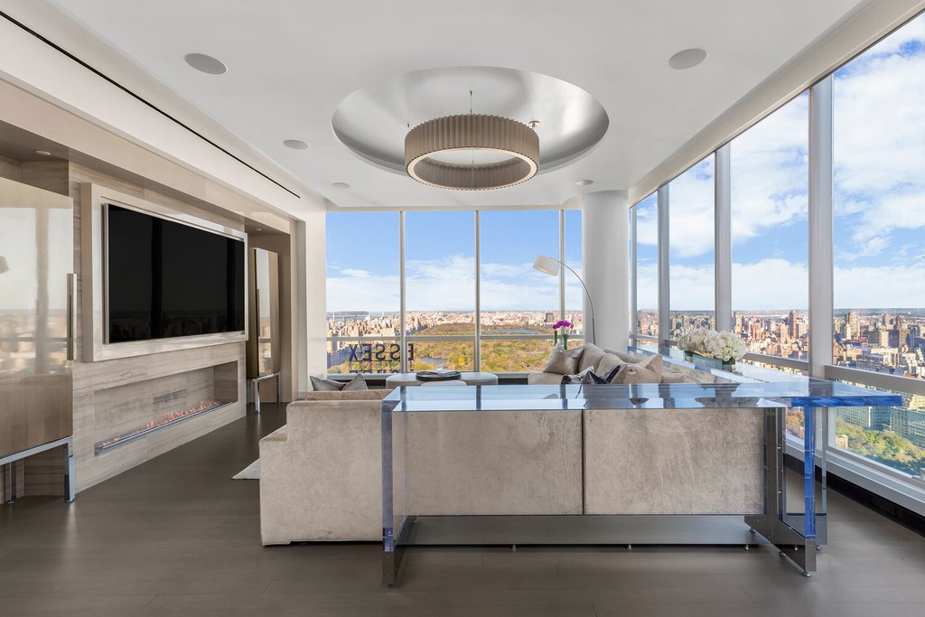 157 West 57th Street, Unit 53B photo 3