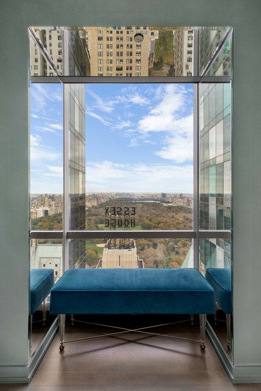 157 West 57th Street, Unit 53B photo 17