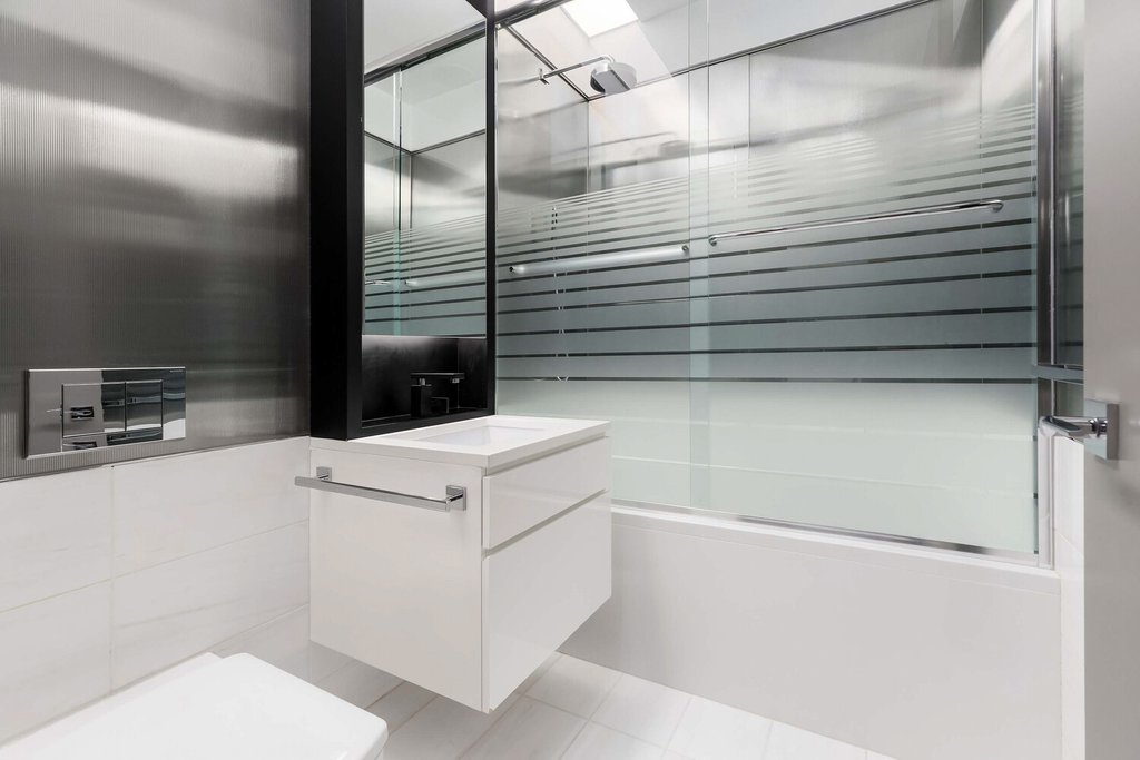 157 West 57th Street, Unit 53B photo 25