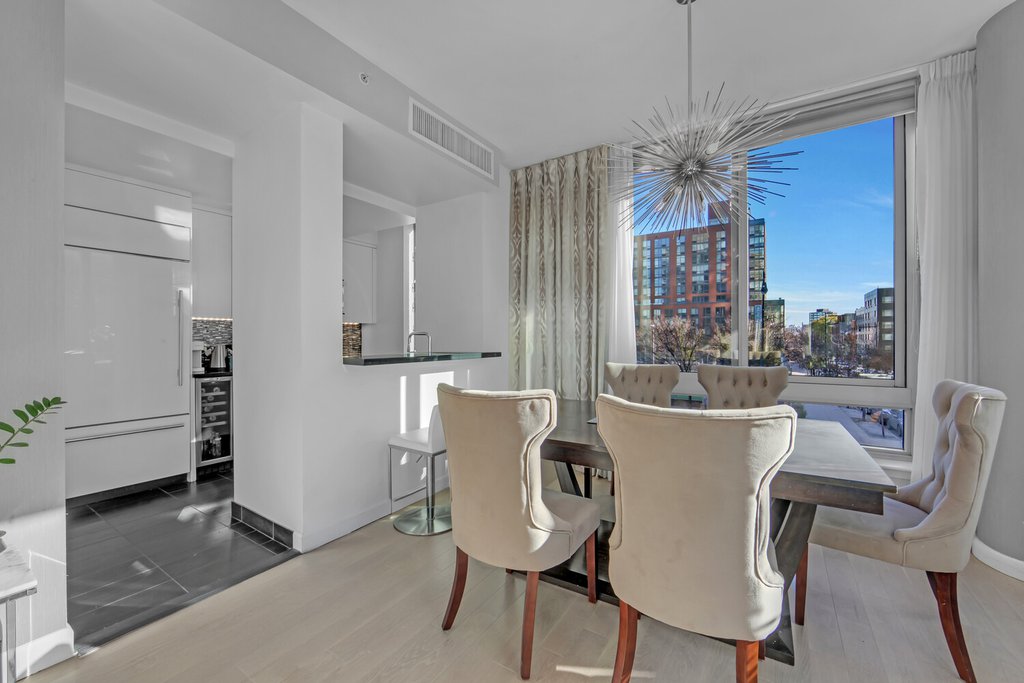 46-30 Center Boulevard, Unit 211 photo 2