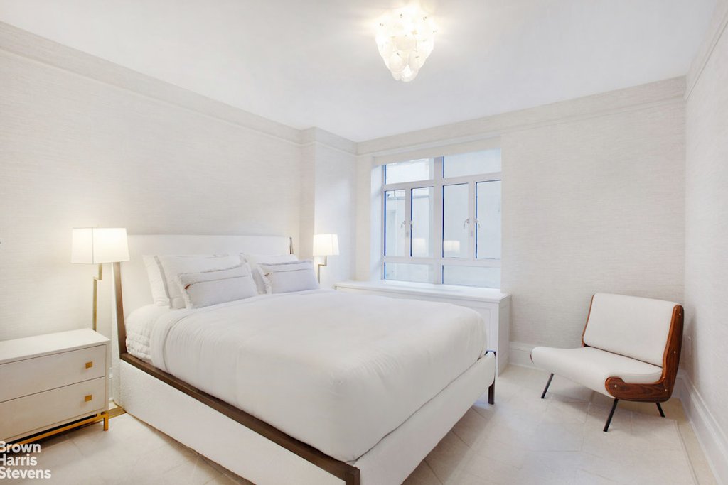 21 East 61st Street, Unit 5F photo 8