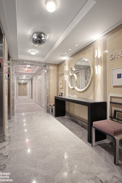 21 East 61st Street, Unit 5F photo 11