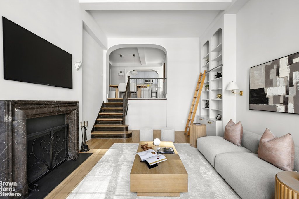 434 East 52nd Street, Unit 10E photo 4