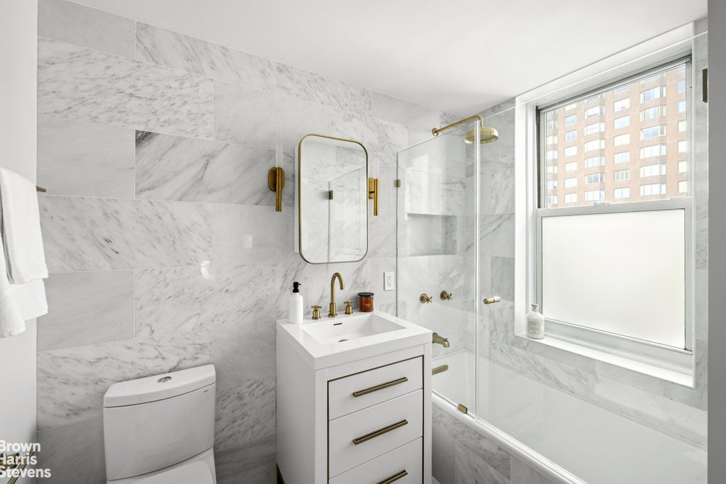 434 East 52nd Street, Unit 10E photo 18