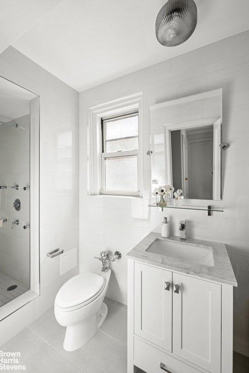 434 East 52nd Street, Unit 10E photo 21