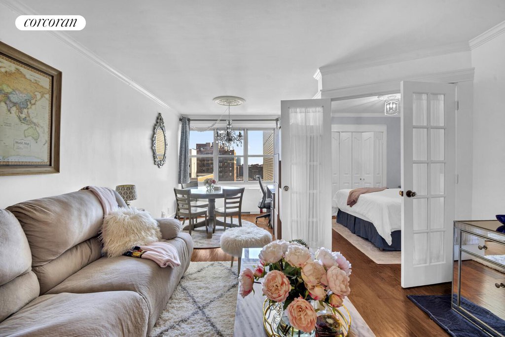 205 Third Avenue, Unit 15A photo 2