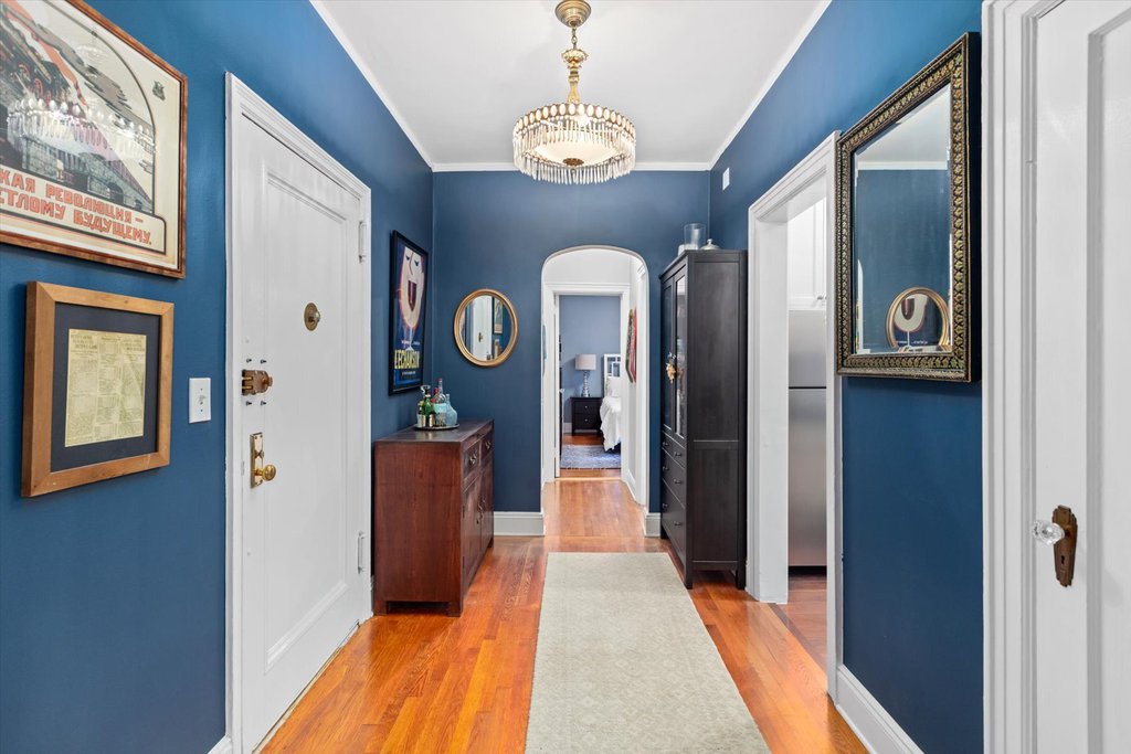 854 West 181st Street, Unit 5D photo 2