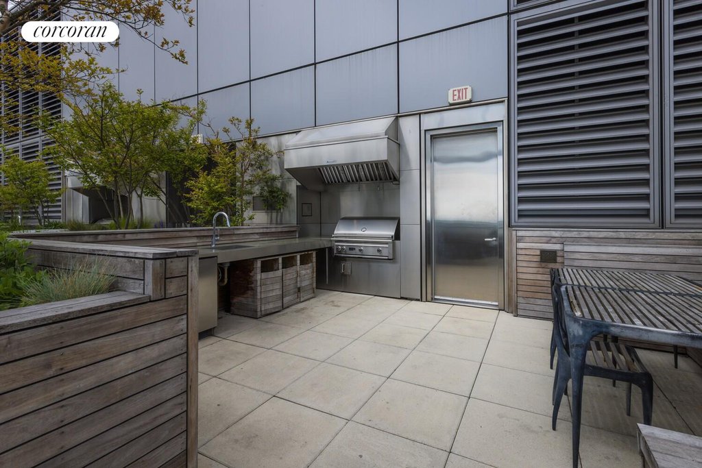50 West Street, Unit 18A photo 13