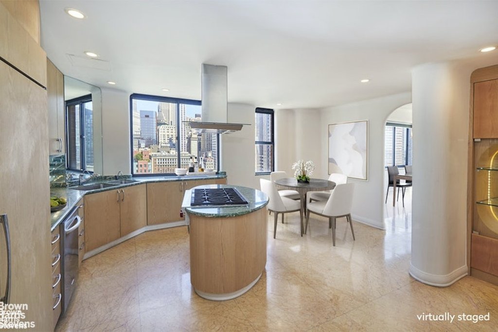 377 Rector Place, Unit PHB photo 2