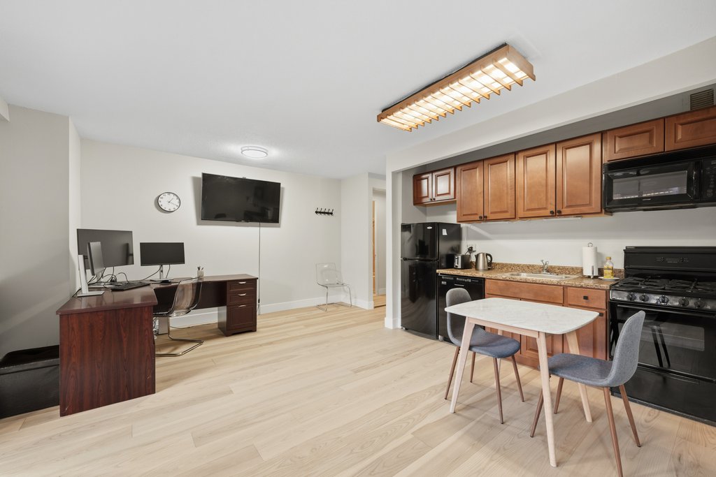 233 East 86th Street, Unit 5D