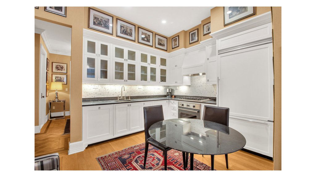 1 Central Park South, Unit 1202 photo 4