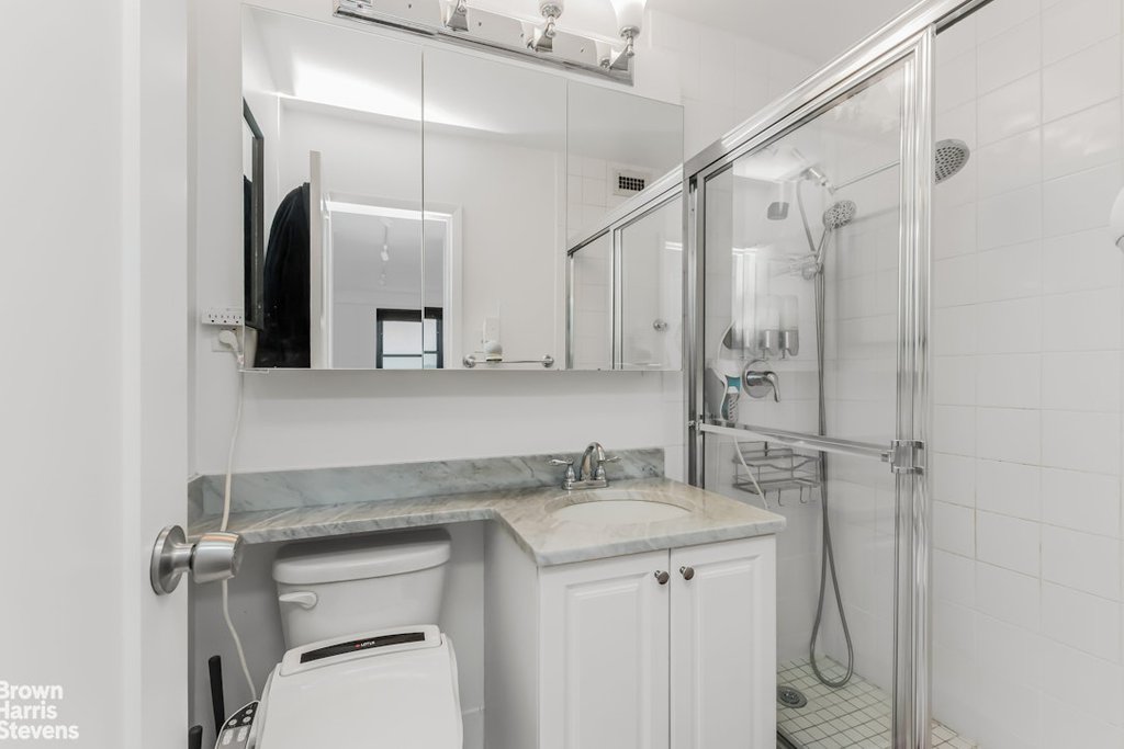 2500 Johnson avenue, Unit 15G photo 12