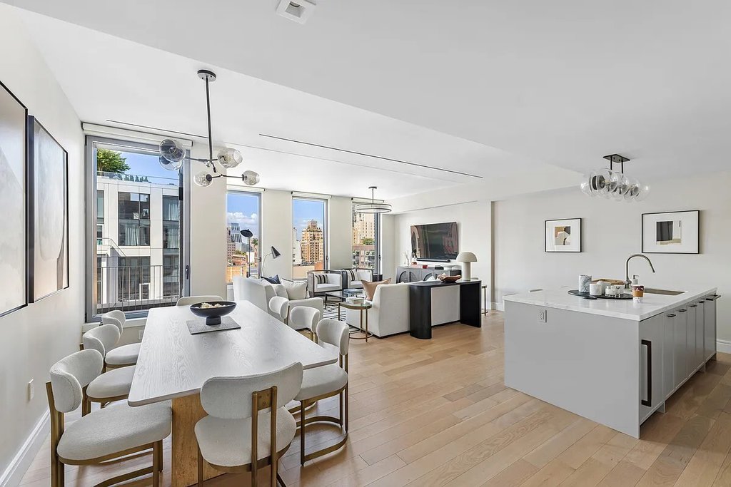 540 Sixth Avenue, Unit 11A photo 2