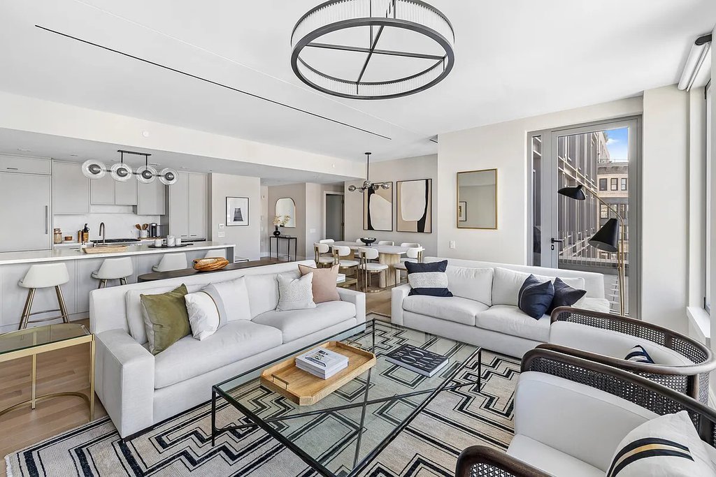 540 Sixth Avenue, Unit 11A photo 6