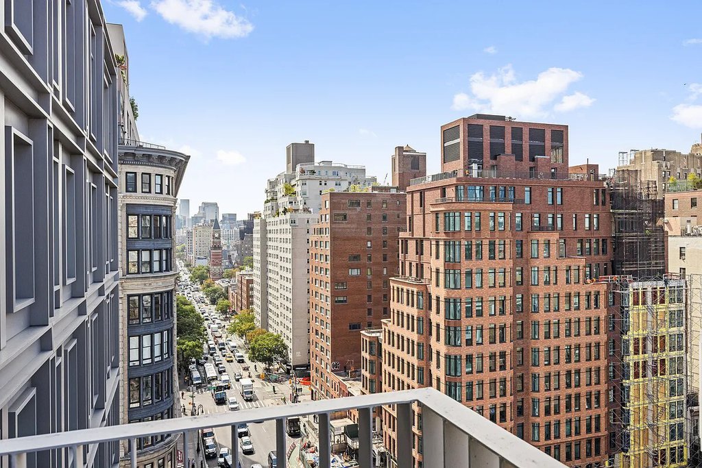 540 Sixth Avenue, Unit 11A photo 13
