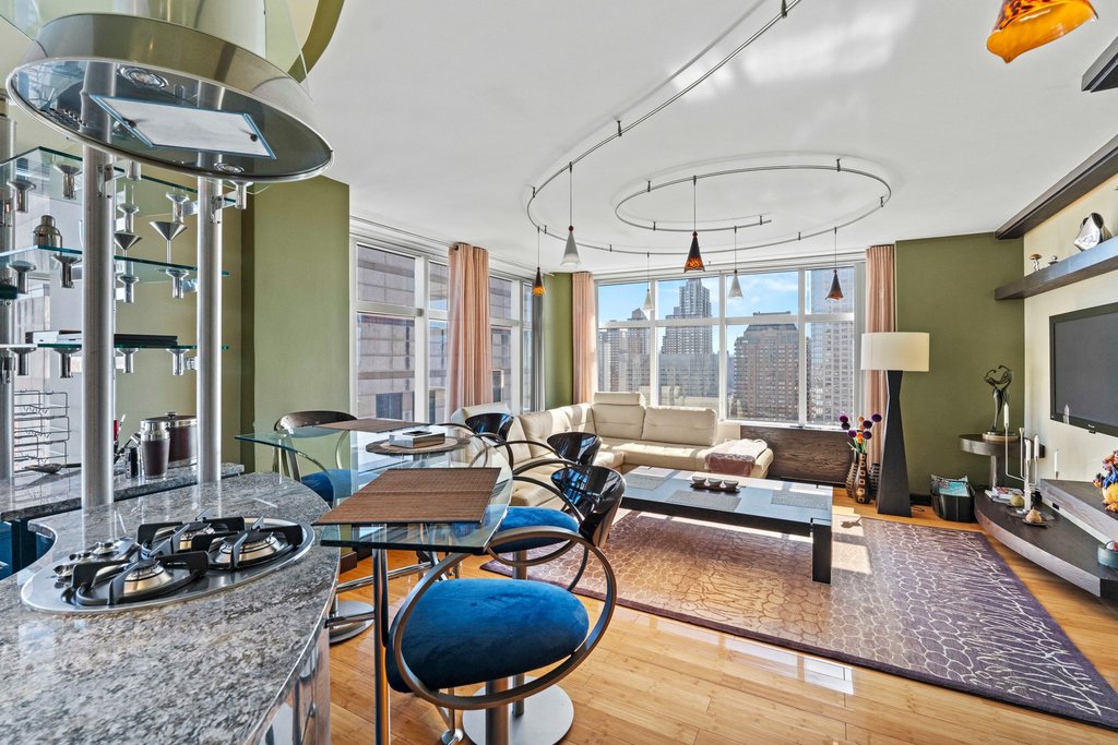 160 West 66th Street, Unit 34G photo 5