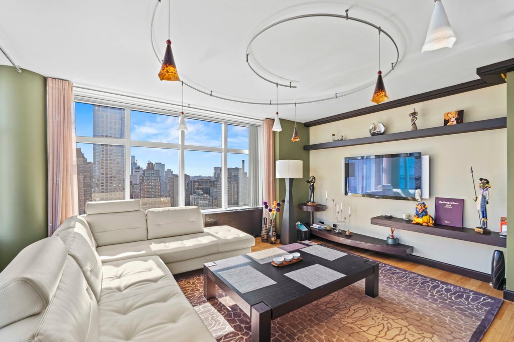 160 West 66th Street, Unit 34G photo 6