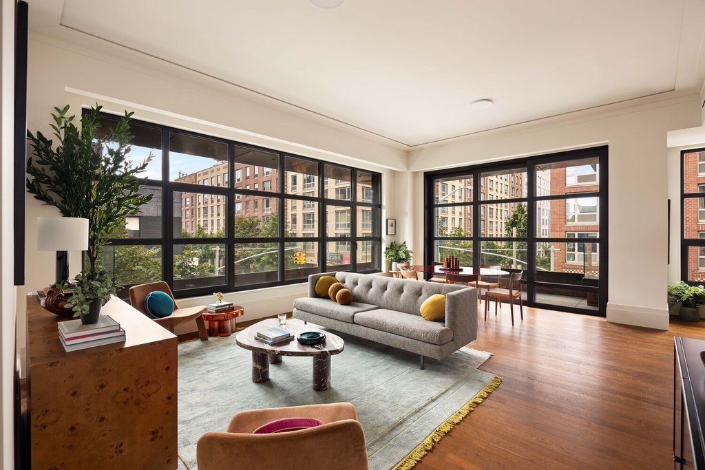 127 Kent Avenue, Unit 2B