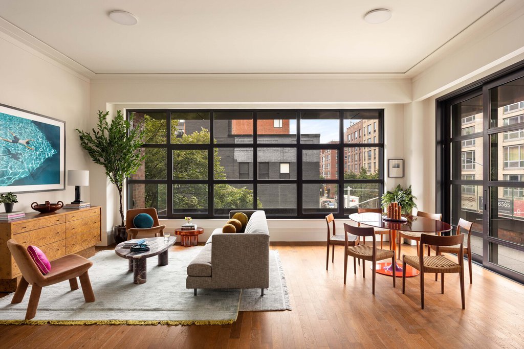 127 Kent Avenue, Unit 2B photo 2