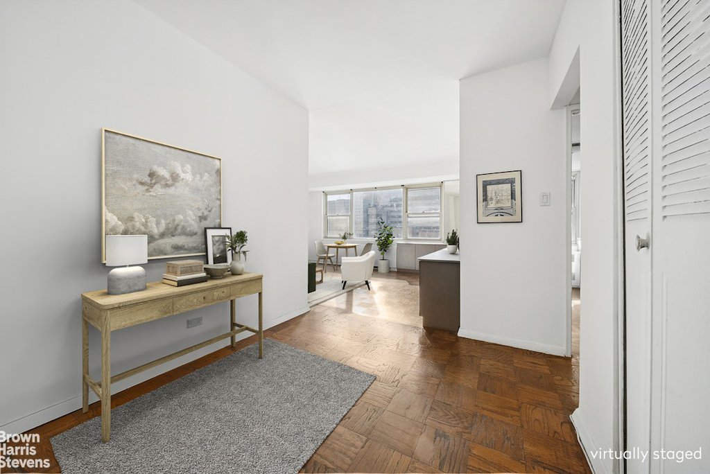 420 East 72nd Street, Unit 20C photo 3