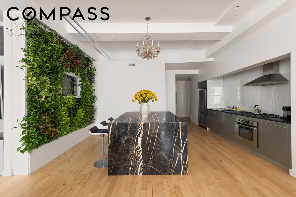 15 Broad Street, Unit 1006 photo 6