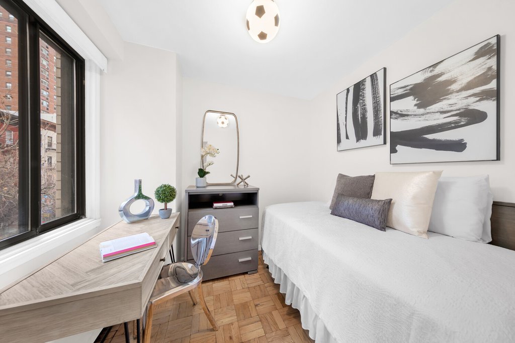 345 East 73rd Street, Unit 5E photo 6
