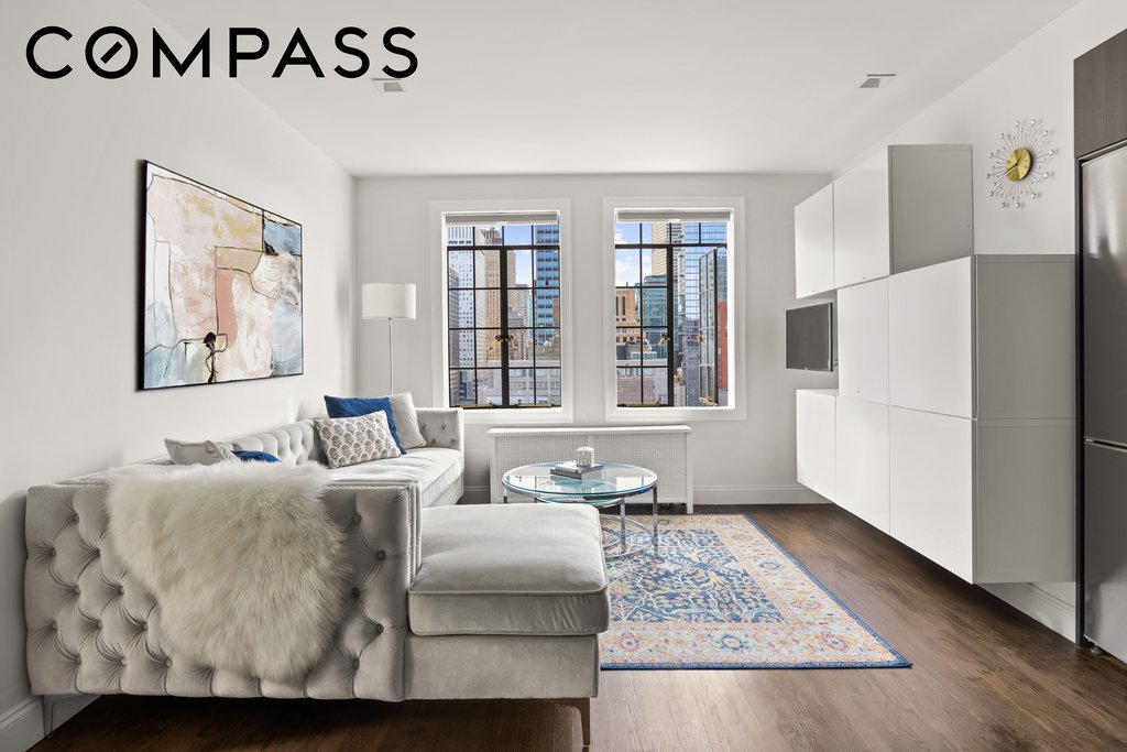 45 Tudor City Place, Unit 2111