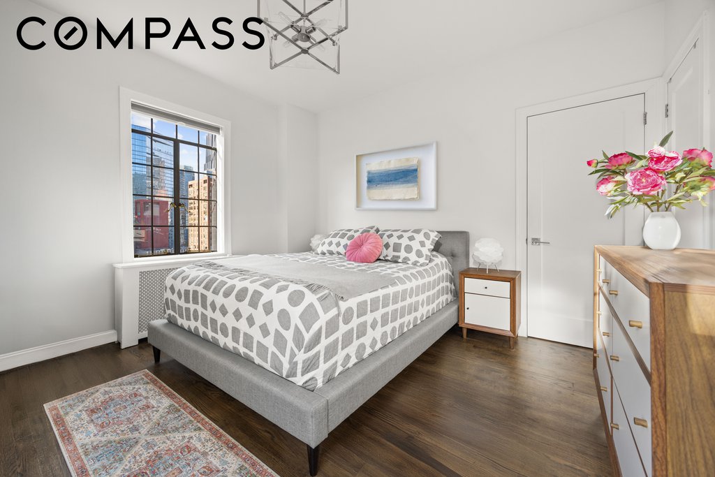 45 Tudor City Place, Unit 2111 photo 7