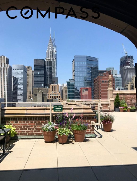 45 Tudor City Place, Unit 2111 photo 11