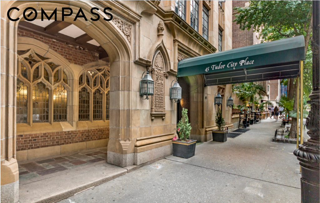 45 Tudor City Place, Unit 2111 photo 13
