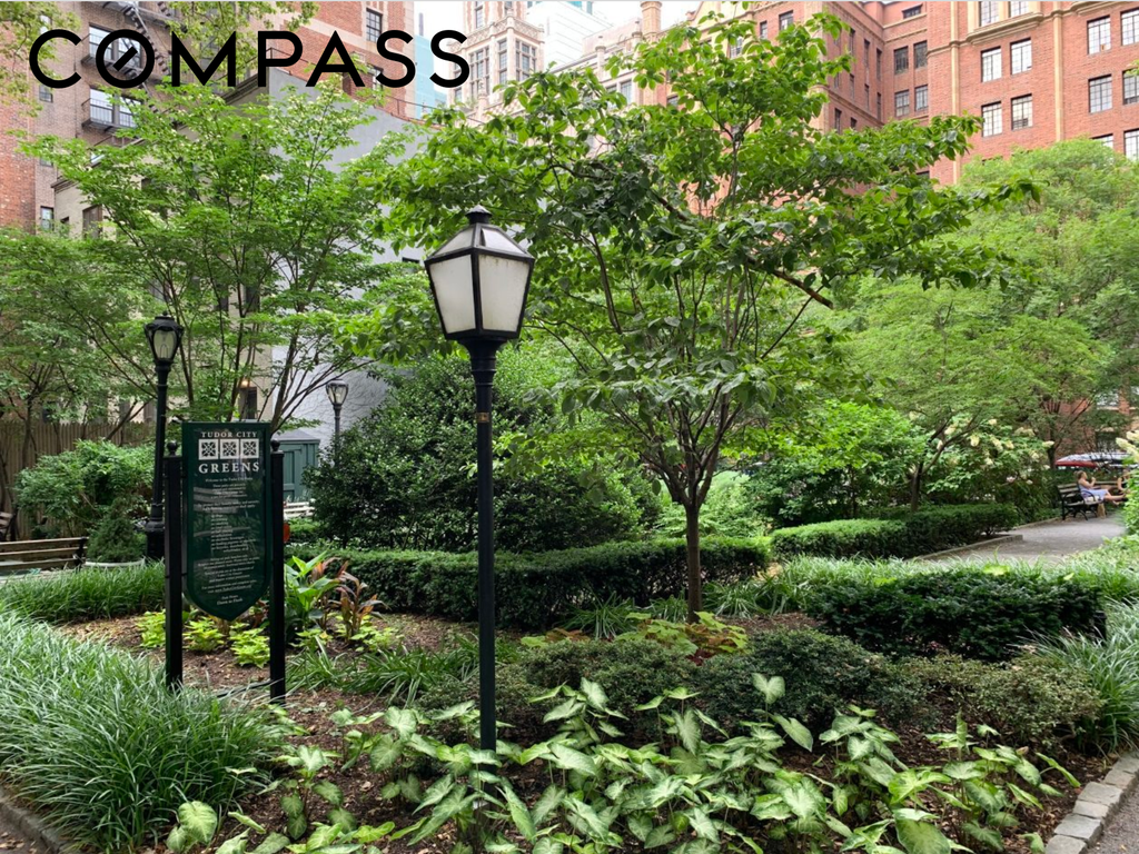 45 Tudor City Place, Unit 2111 photo 15
