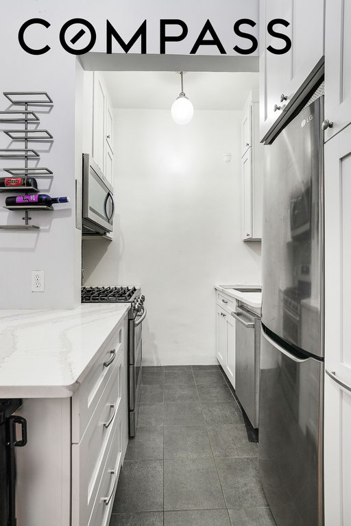 205 West 54th Street, Unit 3A photo 8
