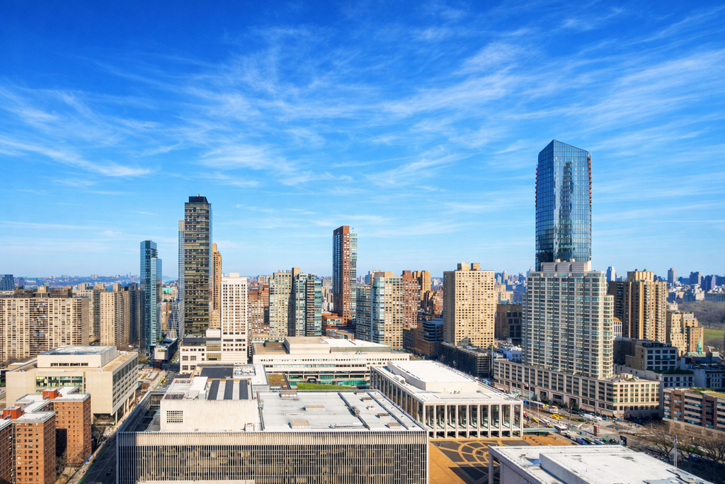 161 West 61st Street, Unit 35E photo 2