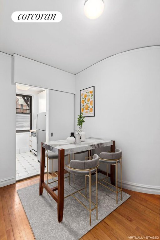 222 East 35th Street, Unit 5J photo 3