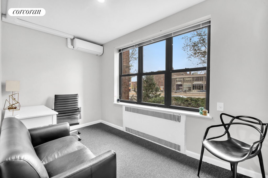 98-120 Queens Boulevard, Unit 1B
