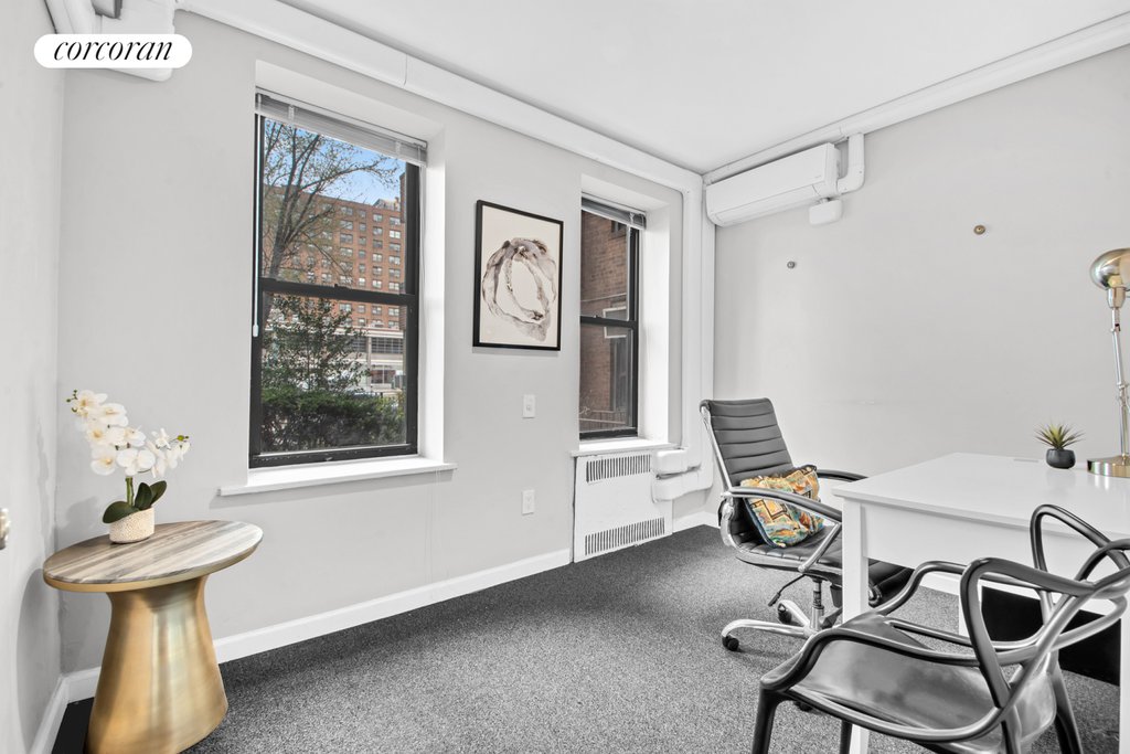 98-120 Queens Boulevard, Unit 1B photo 4