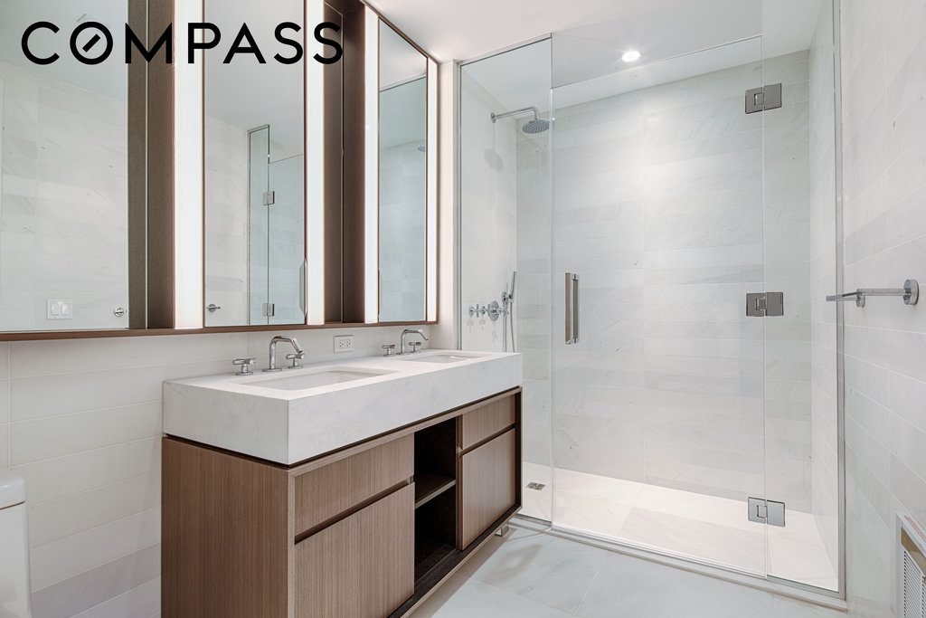 251 1st Street, Unit PH8D photo 7