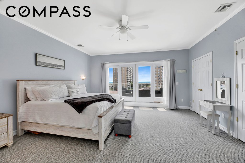 102-20 Rockaway Beach Boulevard, Unit 3C photo 2