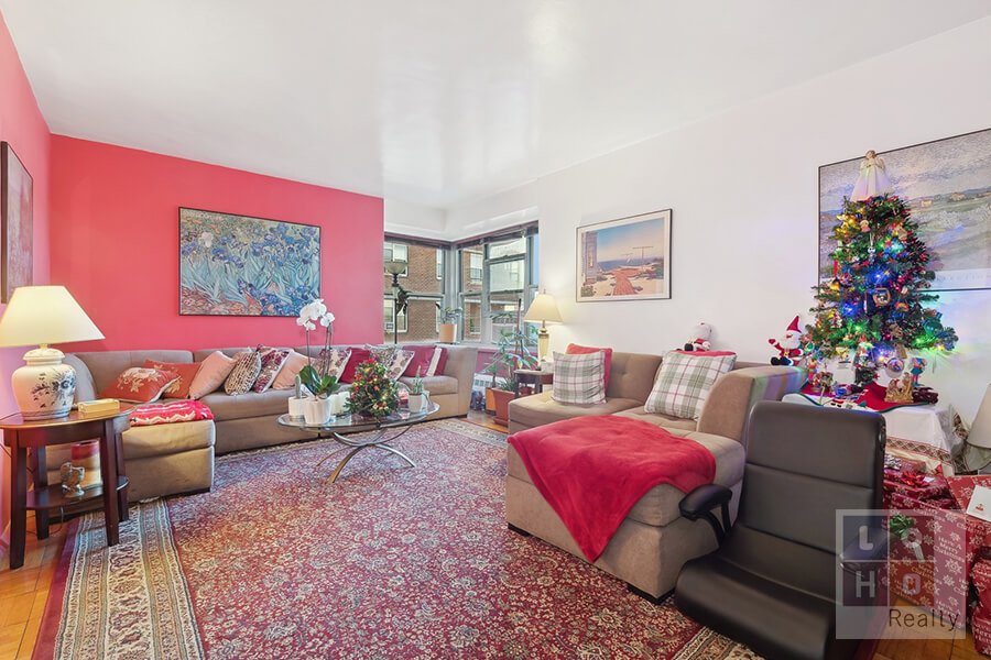 570 Grand Street, Unit H1405