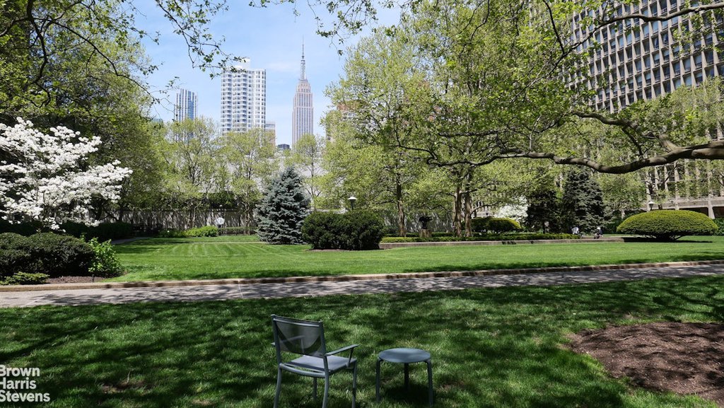 300 East 33rd Street, Unit 2LK photo 7