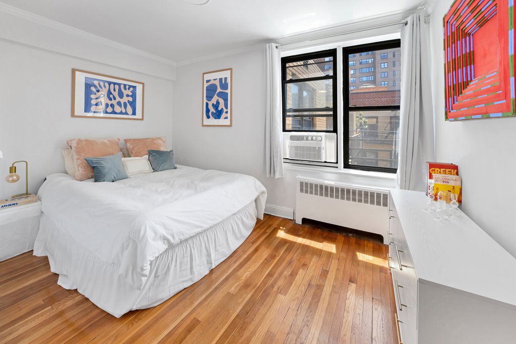 60 East 9th Street, Unit 642 photo 5